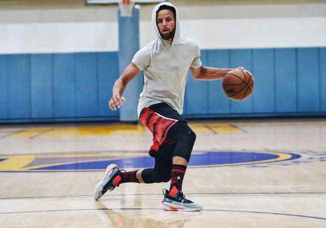 米兰年薪排行：拉比奥&恩昆库居首，萨56仅列倒数第二（米兰薪资榜：拉比奥与恩昆库领跑，萨56排名倒数第二）