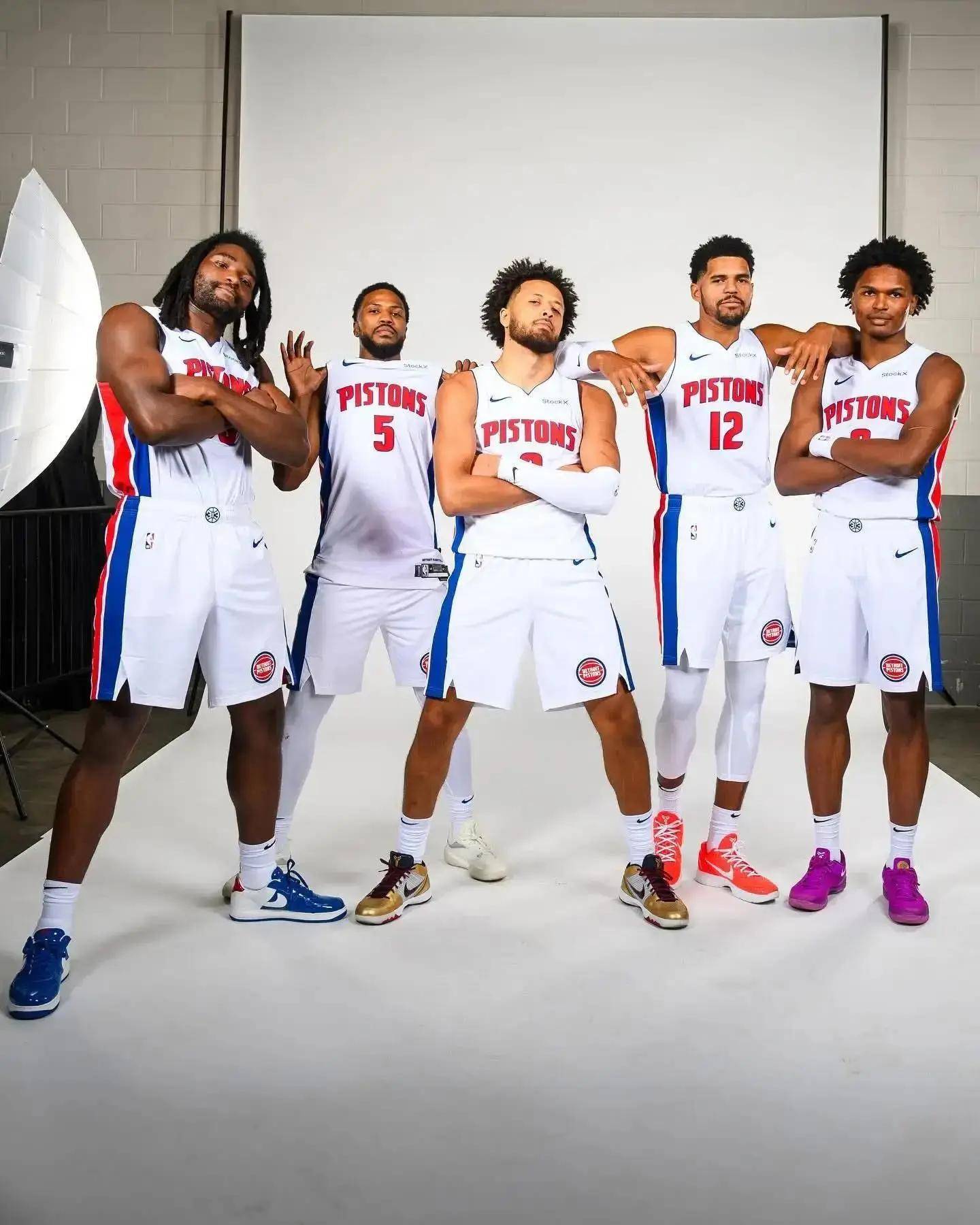 颜骏凌：真正的冠军点是德比；年轻球员涌现对中国足球是好事（颜骏凌：夺冠关键在德比战，年轻球员崛起利好中国足球）