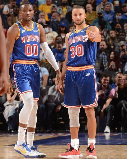 11轮21分，博洛尼亚赢那不勒斯创队史意甲三分制时代最佳开局（击败那不勒斯后，博洛尼亚11轮拿下21分，刷新队史意甲三分制最佳开局）