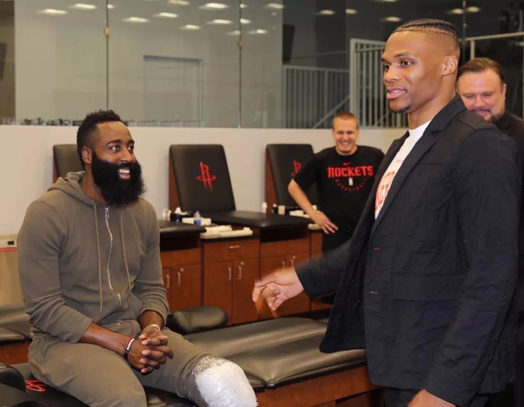 诺阿·朗：对尤文的比赛很重要，那不勒斯必须在各项赛事保持竞争（诺阿·朗：尤文之战至关重要，那不勒斯须在各项赛事中保持竞争力）